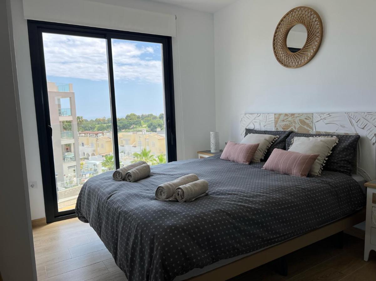 Luxurious Flat & Private Rooftop In Villamartin Orihuela Costa Dehesa de Campoamor (Orihuela Costa) Exterior foto